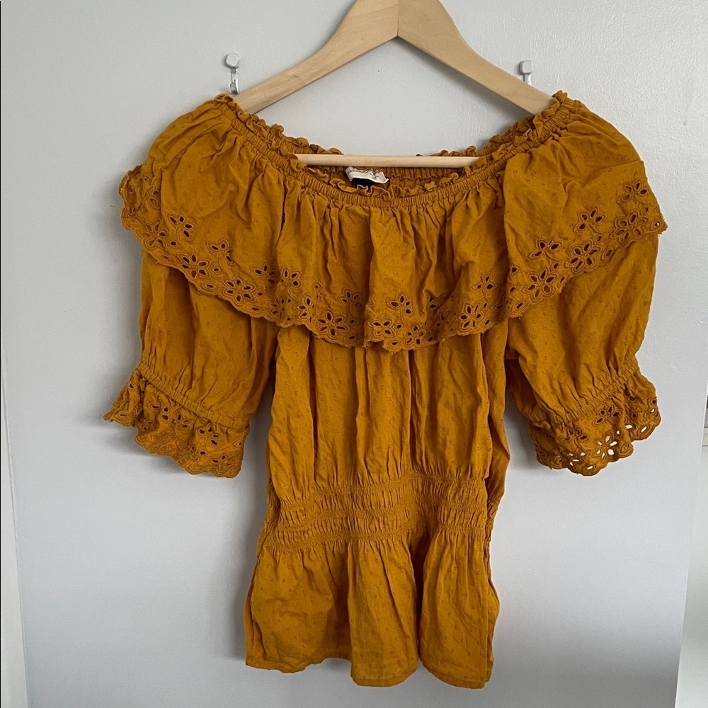 Universal Thread Mustard Eyelet Blouse